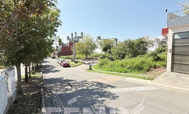 Excelente terreno residencial en venta en zona Cumbres