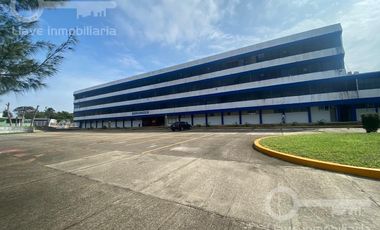Terreno comercial en renta ubicado en Av. Universidad, Col. Santa Cecilia, en Coatzacoalcos, Ver.