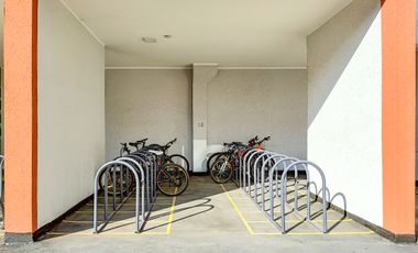 Av. Portales 672 (1 Est )