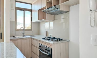 Av. Portales 672 (1 Est )