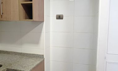 Alcalde Pedro Alarcó (1 Est /1 Bod)