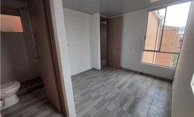 Vendo Apartamento en El Rosal, Fiorento, Cundinamarca