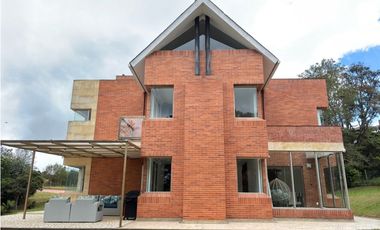 Venta en  casa cerros de yerbabuena