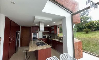 Venta en  casa cerros de yerbabuena