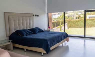 Casa Amoblada en Arriendo en Medellín Alto Palmas