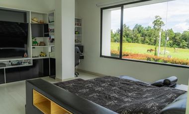 Casa Amoblada en Arriendo en Medellín Alto Palmas