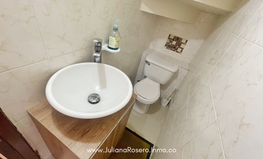 VENDO CASA REMODELADA EN PONTEVEDRA