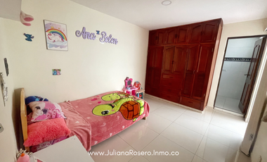 VENDO CASA REMODELADA EN PONTEVEDRA