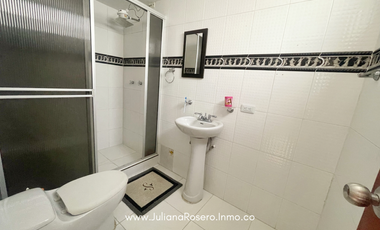 VENDO CASA REMODELADA EN PONTEVEDRA