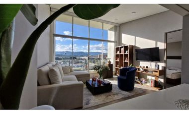 Rento apartamento en Parques de Fontanar, con hermosa vista.