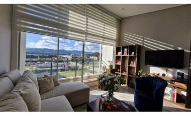 Rento apartamento en Parques de Fontanar, con hermosa vista.