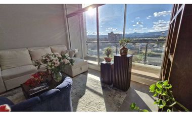 Rento apartamento en Parques de Fontanar, con hermosa vista.