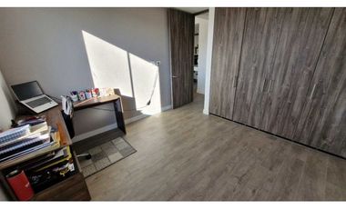 Rento apartamento en Parques de Fontanar, con hermosa vista.