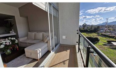 Rento apartamento en Parques de Fontanar, con hermosa vista.