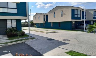 Casa Campestre La Tebaida Venta Rentas Cortas