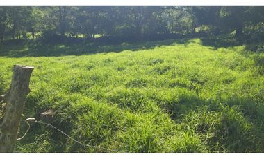 vendo finca en Medellín, corregimiento san Cristóbal  7 cuadras CH