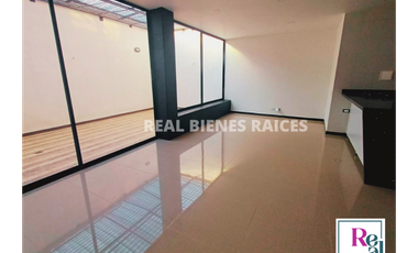 VENDO CASA MEDIANERA EN UNIDAD ABIERTA EN LA CEJA, ANTIOQUIA