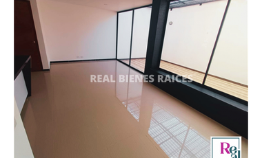 VENDO CASA MEDIANERA EN UNIDAD ABIERTA EN LA CEJA, ANTIOQUIA