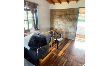 Casa finca con excelente ubicacion en Santa Elena