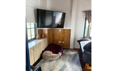 Casa finca con excelente ubicacion en Santa Elena