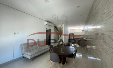Casa Amueblada de 4 Recamaras en Renta