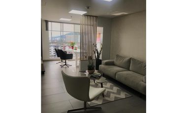 VENTA DE OFICINA EN SECTOR ALPES PEREIRA ALQUILADA