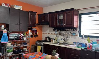 CASA SOLA PRECIO DE OPORTUNIDAD EN EL CENTRO DE YAUTEPEC, MORELOS.