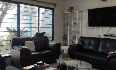 CASA SOLA PRECIO DE OPORTUNIDAD EN EL CENTRO DE YAUTEPEC, MORELOS.