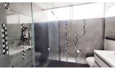Apartamento en venta en El Poblado, Medellín.