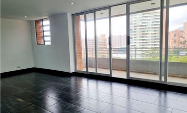 Apartamento en venta en El Poblado, Medellín.