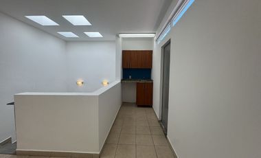 OFICINA EN RENTA ARCOS VALLARTA GUADALAJARA