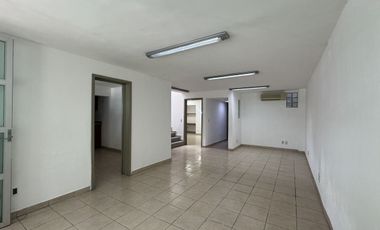 OFICINA EN RENTA ARCOS VALLARTA GUADALAJARA