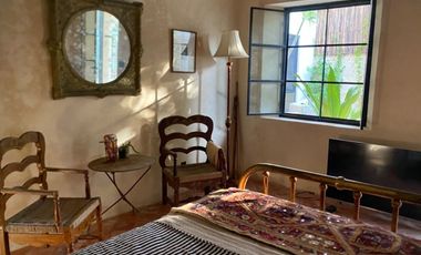 Casa Colonial Restaurada en Venta!