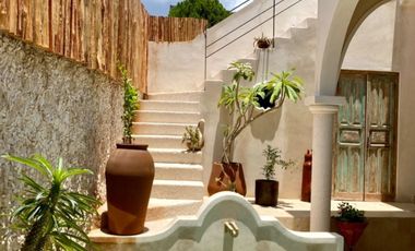 Casa Colonial Restaurada en Venta!