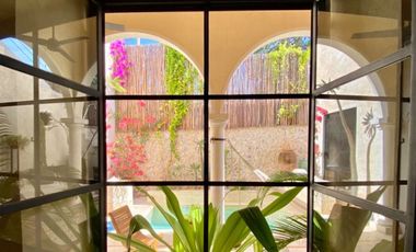 Casa Colonial Restaurada en Venta!