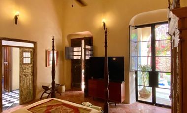 Casa Colonial Restaurada en Venta!