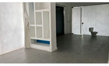 LOCAL COMERCIAL EN BELLA VISTA FLOR PLAZA  65M2 CERCA  A  AVE.BALBOA