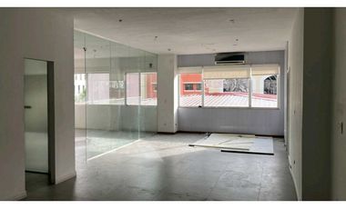 LOCAL COMERCIAL EN BELLA VISTA FLOR PLAZA  65M2 CERCA  A  AVE.BALBOA