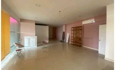 LOCAL COMERCIAL EN BELLA VISTA FLOR PLAZA  65M2 CERCA  A  AVE.BALBOA