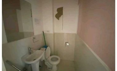 LOCAL COMERCIAL EN BELLA VISTA FLOR PLAZA  65M2 CERCA  A  AVE.BALBOA