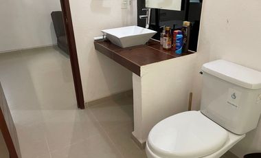 SE VENDE CASA EN CONDOMINIO. FRACC. LOMAS TRUJILLO, TEMIXCO, MOR.