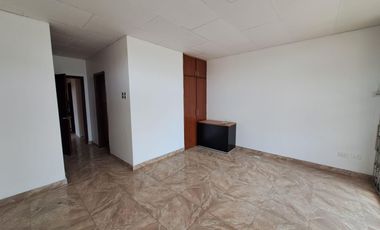 Venta de villa en sitio seguro en Alborada Sexta Etapa
