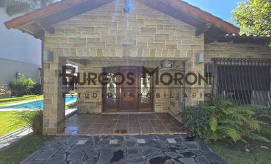 Casa en alquiler en Ramos Mejia Sur