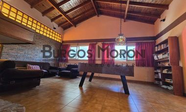 Casa en alquiler en Ramos Mejia Sur