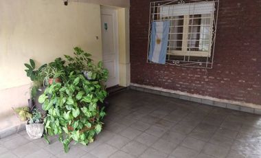 Chalet en venta en Bernal Centro