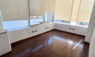 Oficina en Arriendo en Providencia, barrio los Leones, Oficina Se Arrienda!!