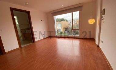 Casa en Renta de 3 dormitorios en conjunto privado Sector La Viña