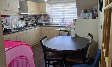 Casa en Venta en Roque Esteban Escarpa