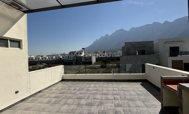 CASA EN VENTA EN SANTUARIO CUMBRES