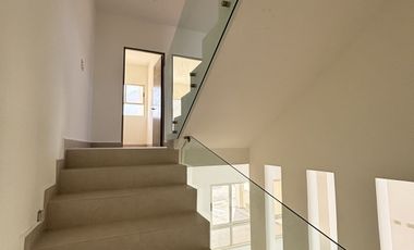 CASA EN VENTA EN SANTUARIO CUMBRES